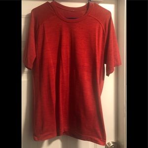 Lululemon Metal Vent Tech